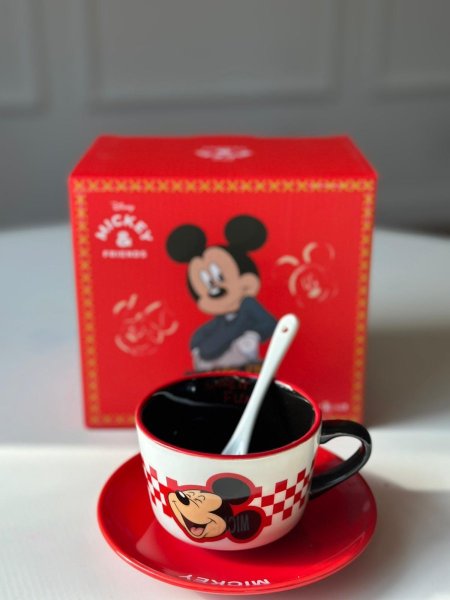 فنجان ديزني اصلي مع كوستر ميكي ماووس